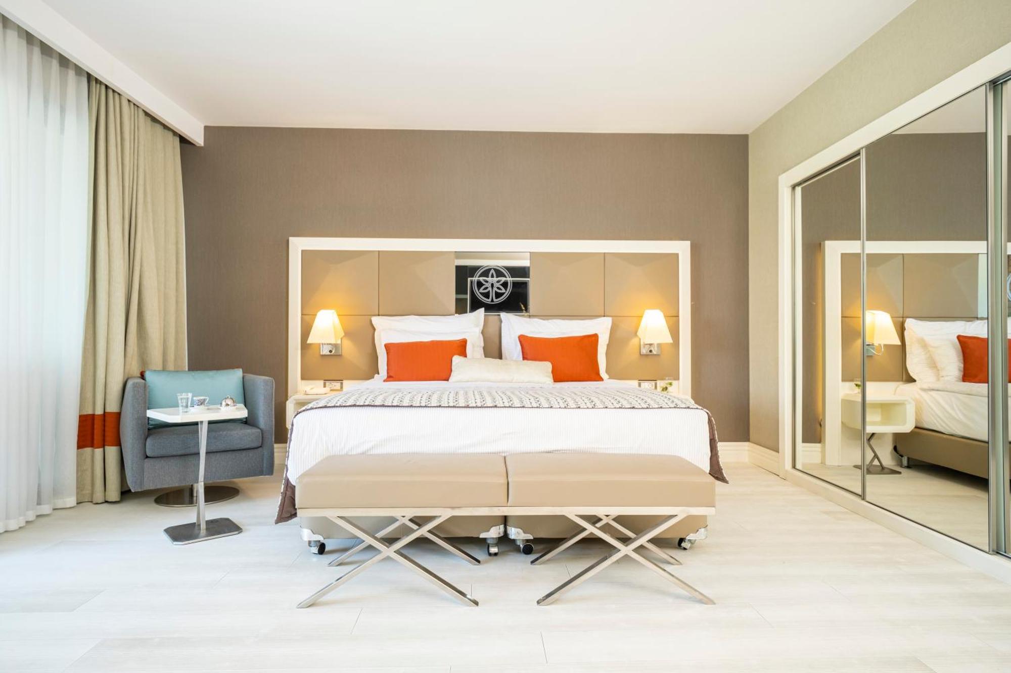 Vierbettzimmer mit eigenem Bad